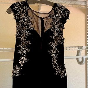 Jovanni Black Long Formal Dress Size 10- like new!